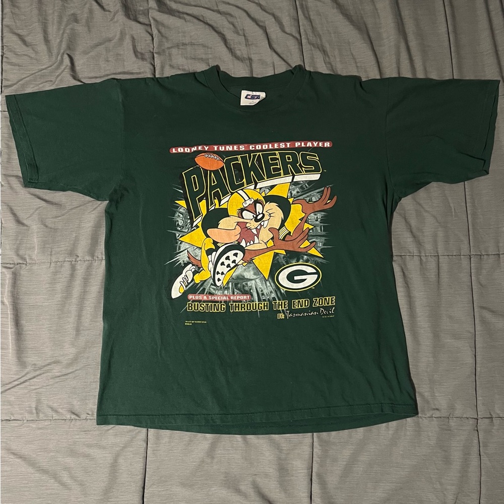 Vintage 1997 Looney Tunes Tasmanian Devil Green Bay Packers T-Shirt